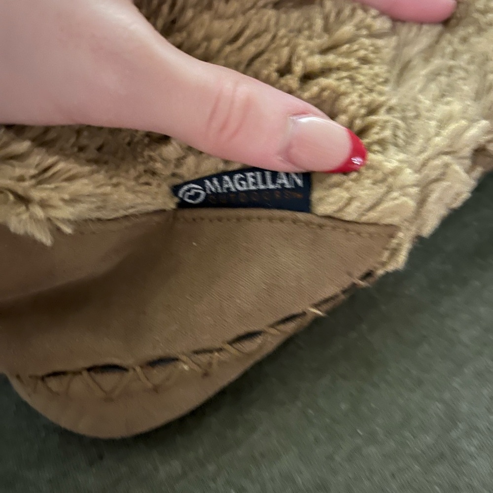 Magellan Outdoors Kids Brown Furry Mittens